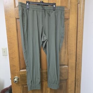Tek Gear Men's Green Joggers